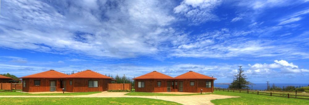 Ocean Breeze Cottages Бернт-Пайн Экстерьер фото